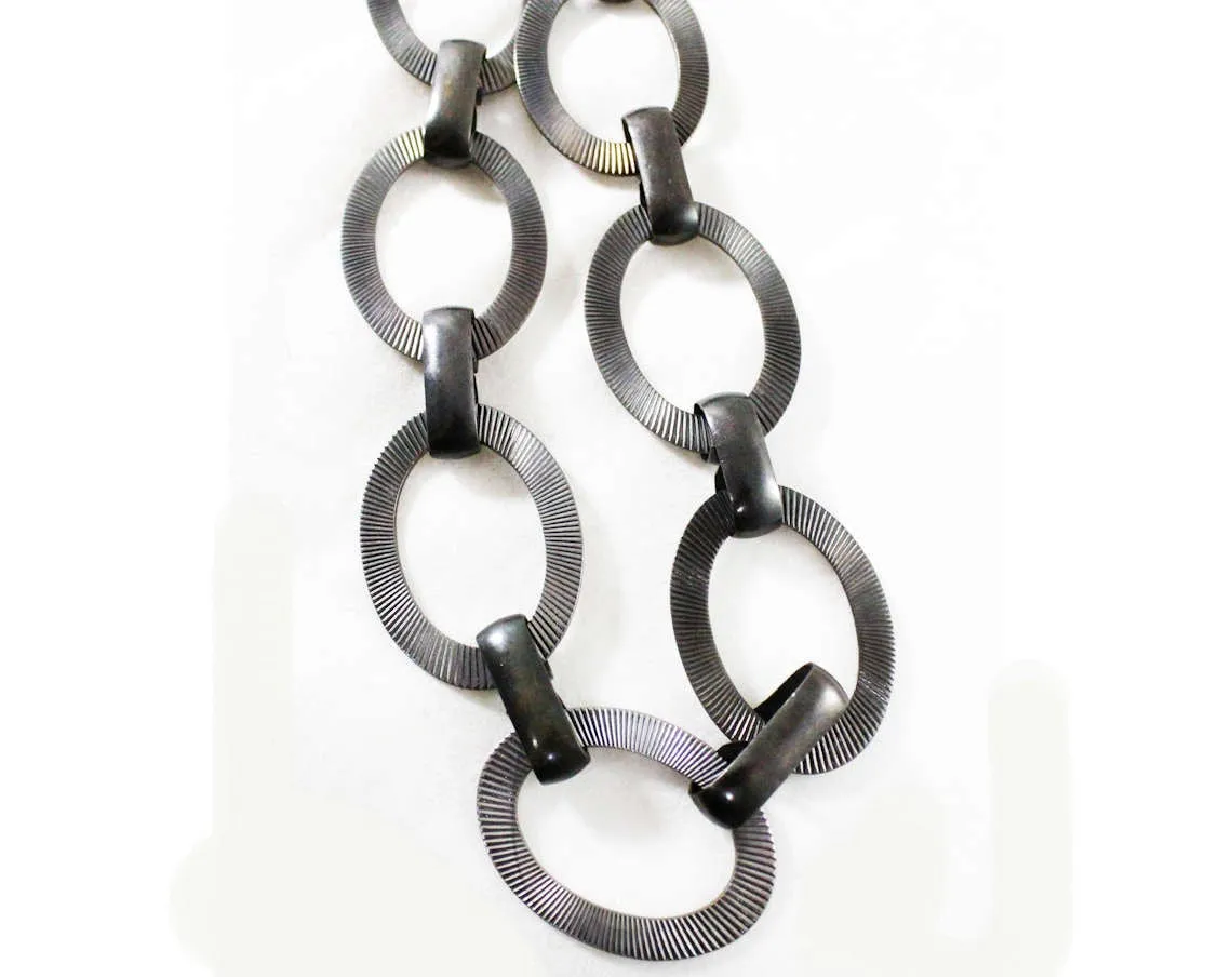 Antiqued Silver Chain Link Belt - Size 6 to 14 - Small Medium Large - Chic Modernist 1960s Design - Pewter Gray Metal - Deadstock Chainlink