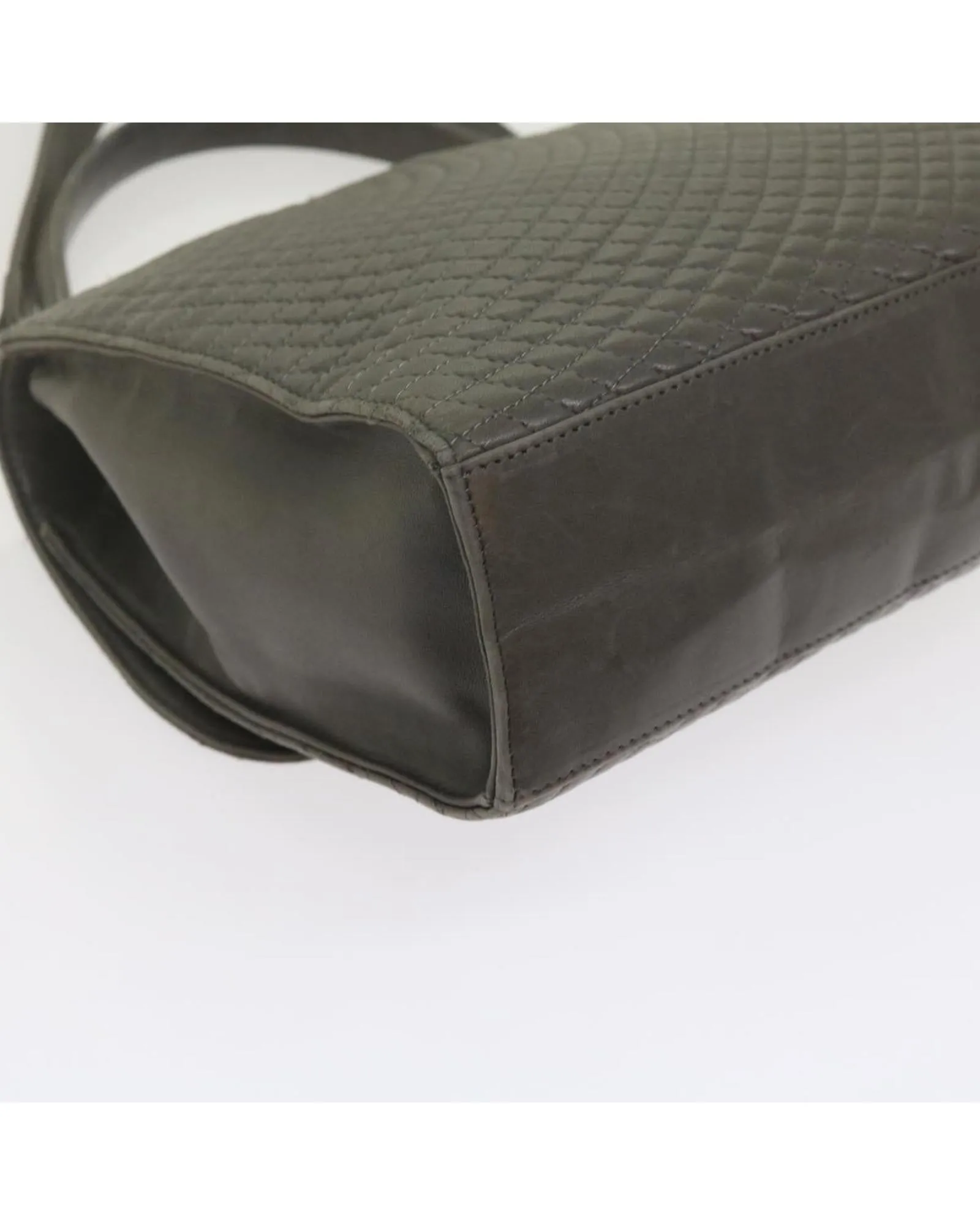 BALLY Womens Quilted Leather Shoulder Bag