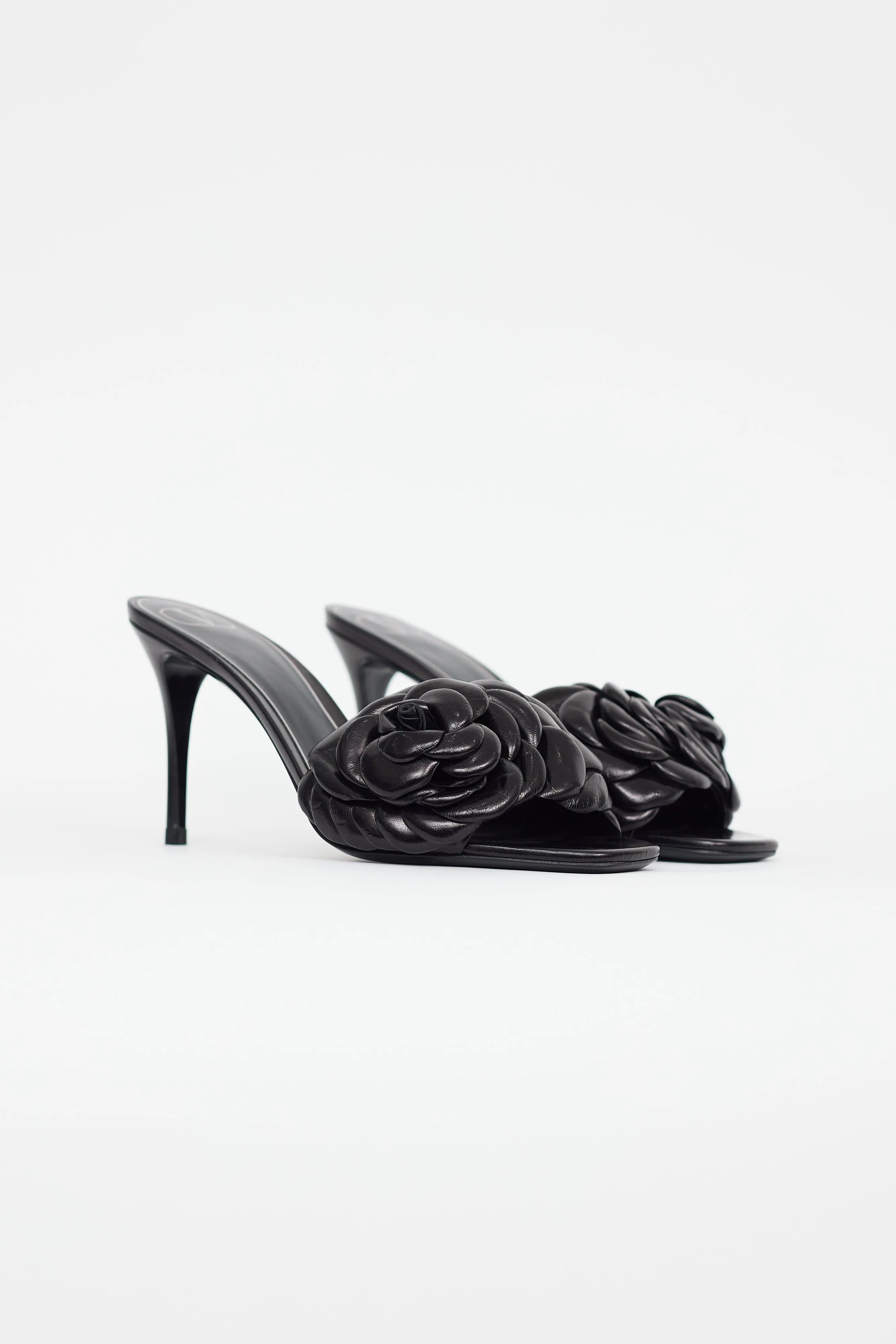 Black Leather Flower Mule