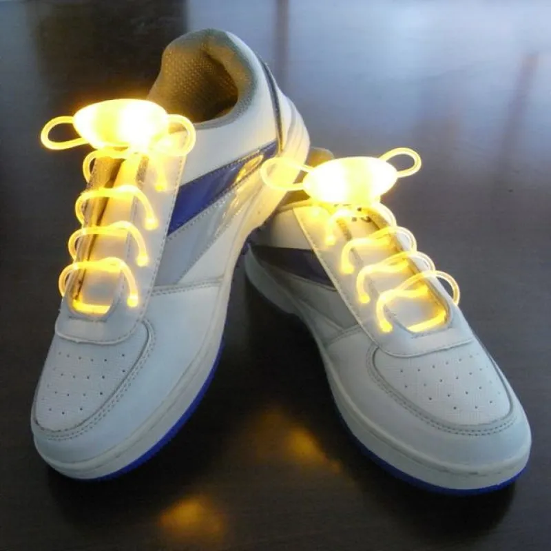 LED Shoelaces glow in the dark