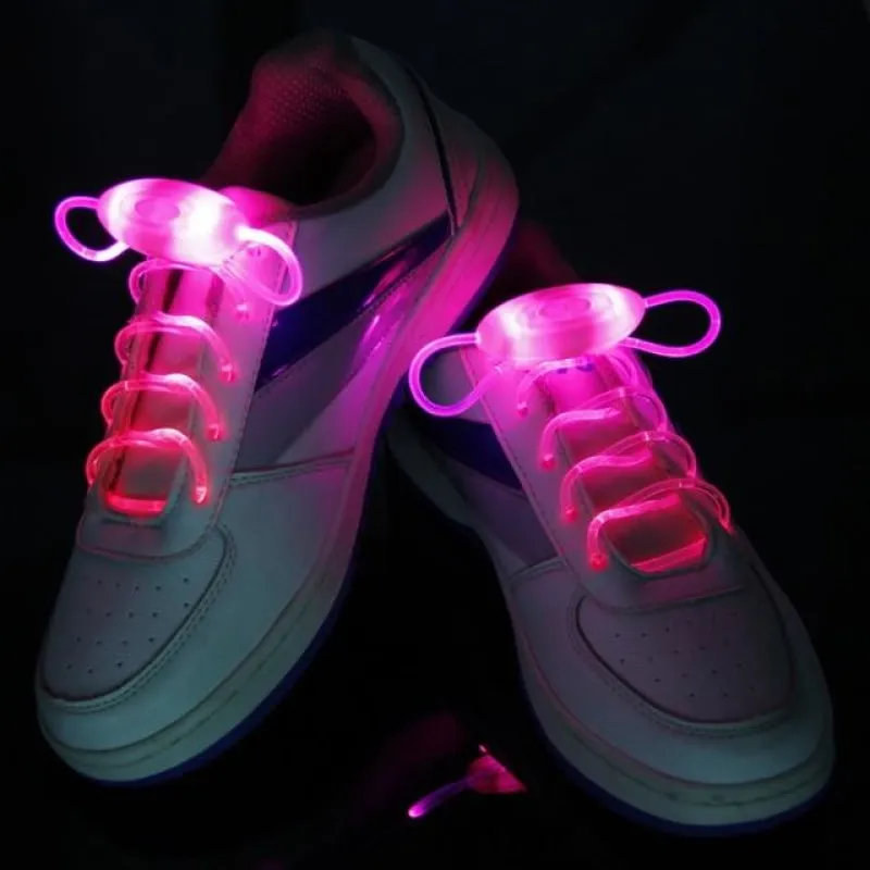 LED Shoelaces glow in the dark
