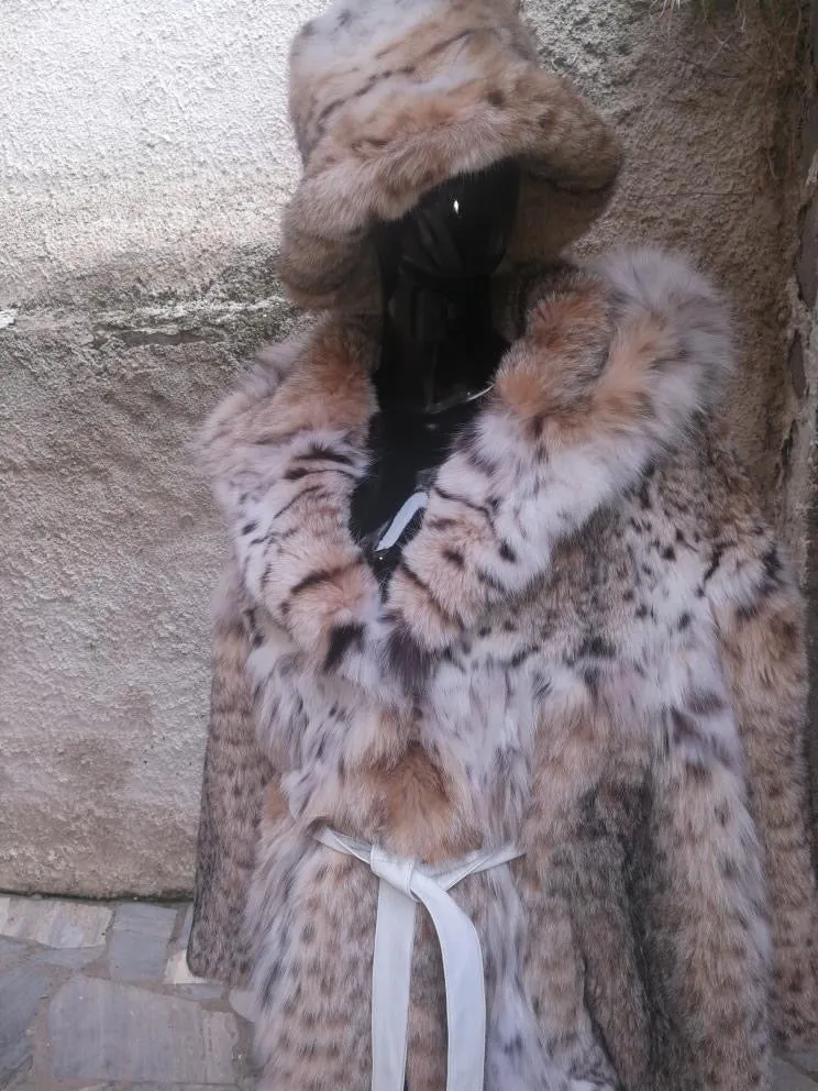 On sale-Furry Fox Bucket Hats